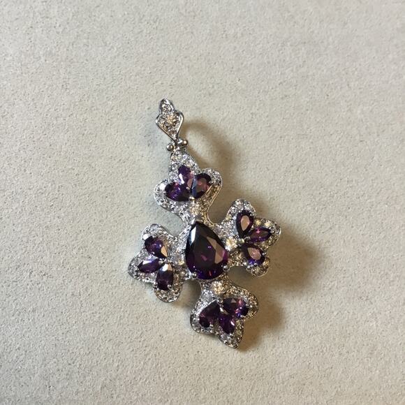 Sterling Silver Purple Crystal Flower Pendant - Picture 2 of 8